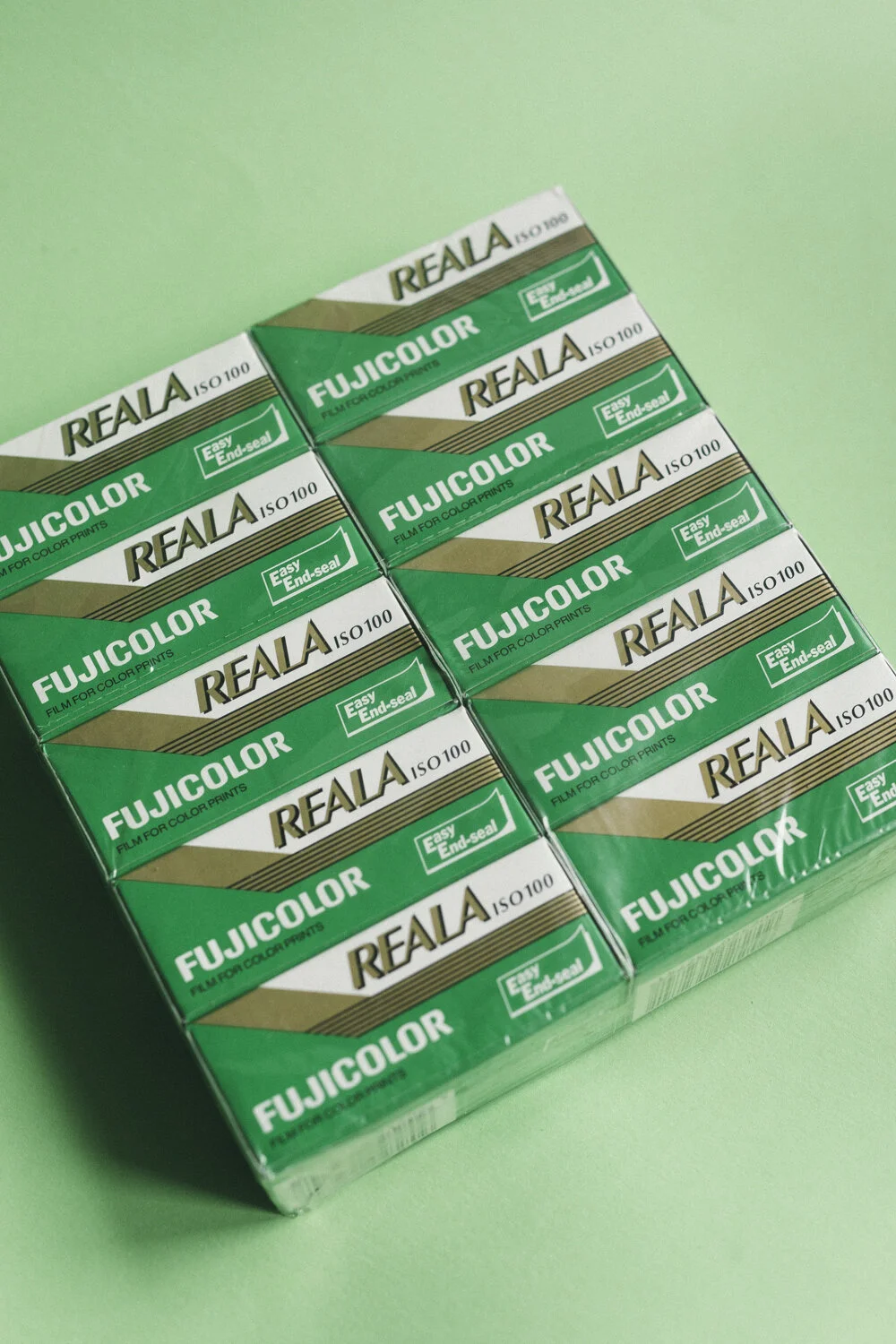 Expired Fujicolor Reala 100 Fufijilm Fujicolor Reala 100 Expired